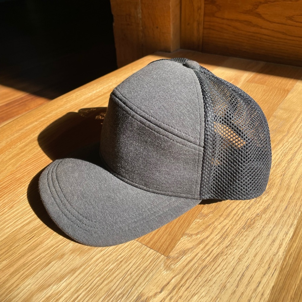 Lululemon 5 Panel Gray Snapback Mesh
Trucker Hat
